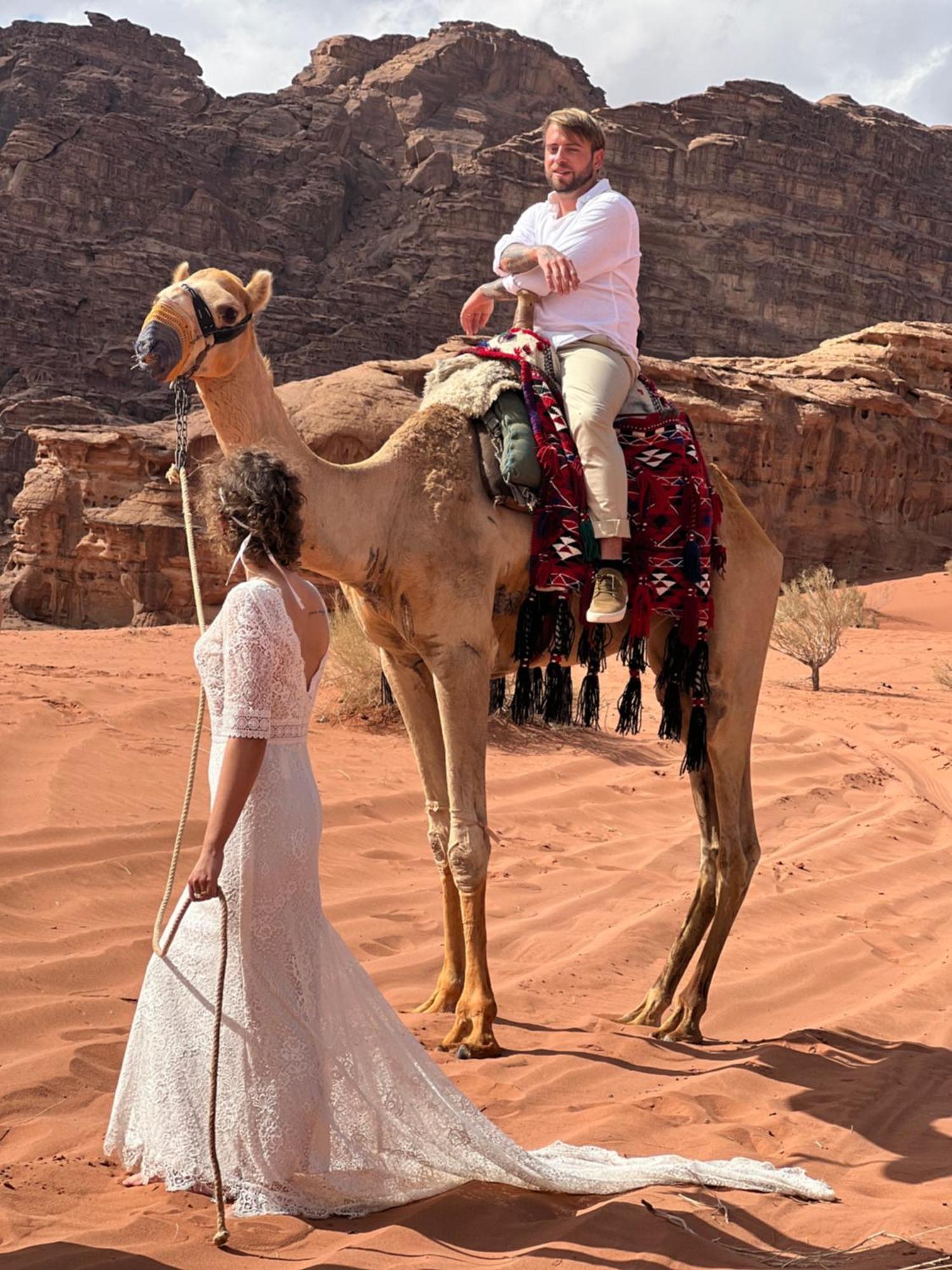 Wadi Rum Rose Luxury Camp Luaran gambar
