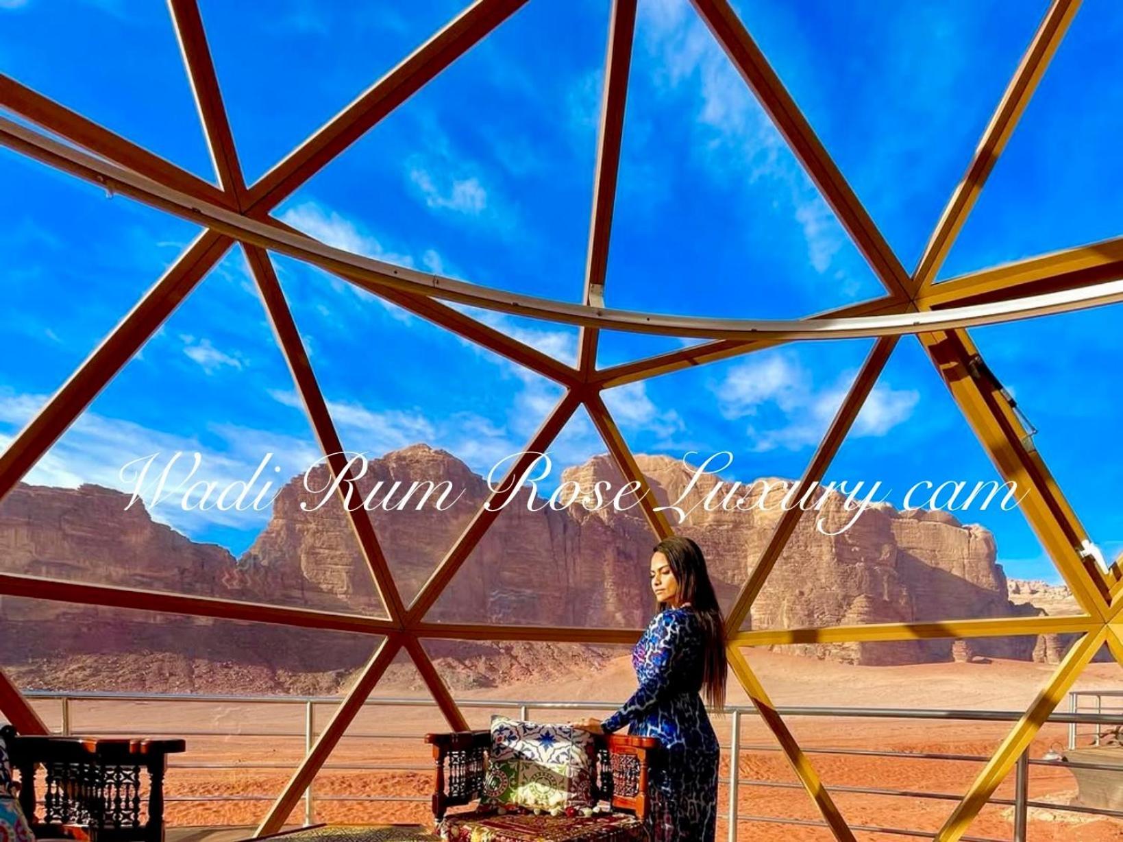 Wadi Rum Rose Luxury Camp Luaran gambar