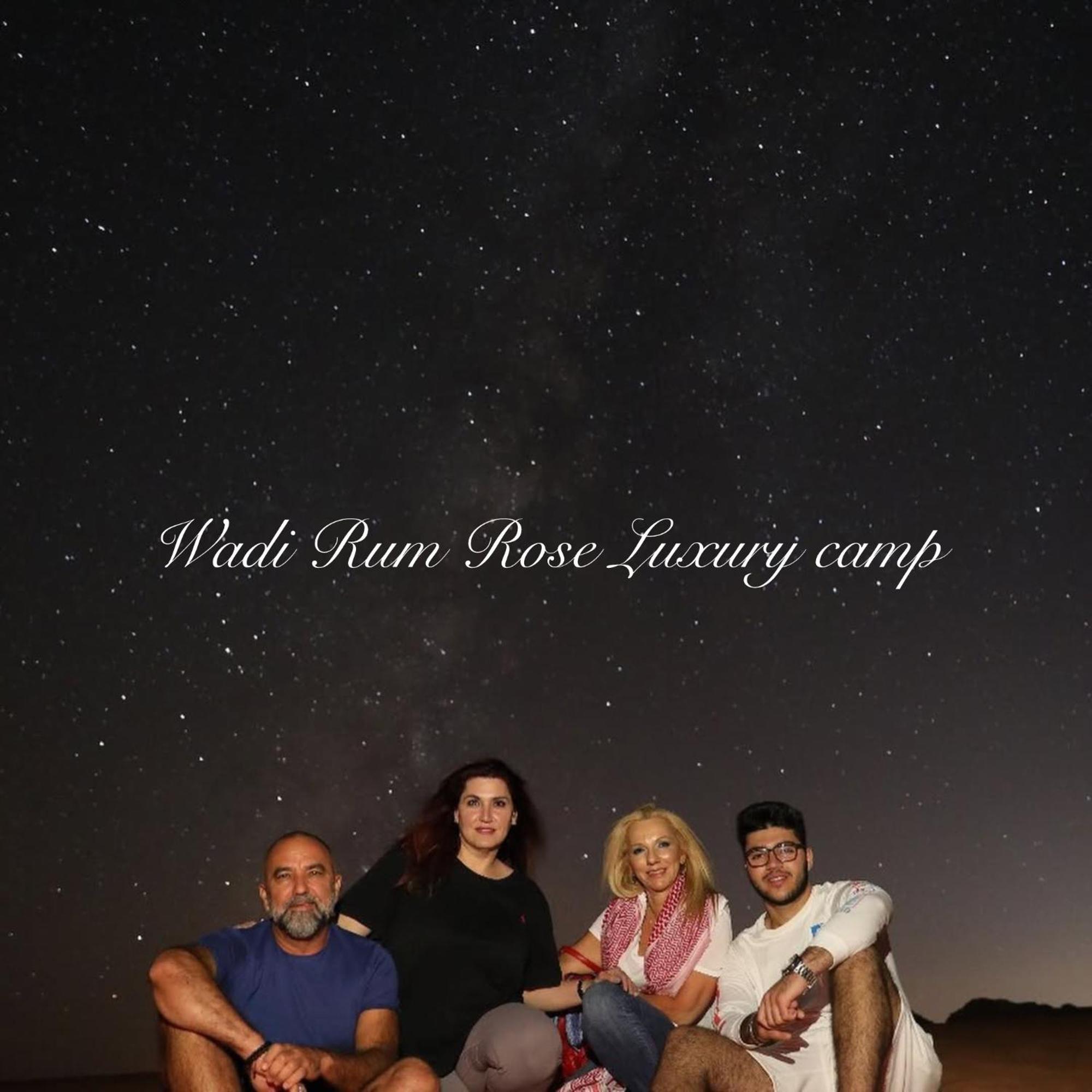 Wadi Rum Rose Luxury Camp Luaran gambar