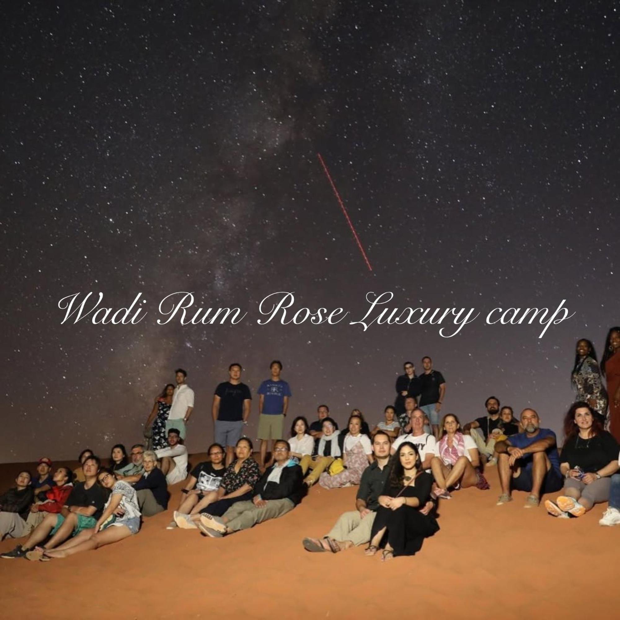Wadi Rum Rose Luxury Camp Luaran gambar