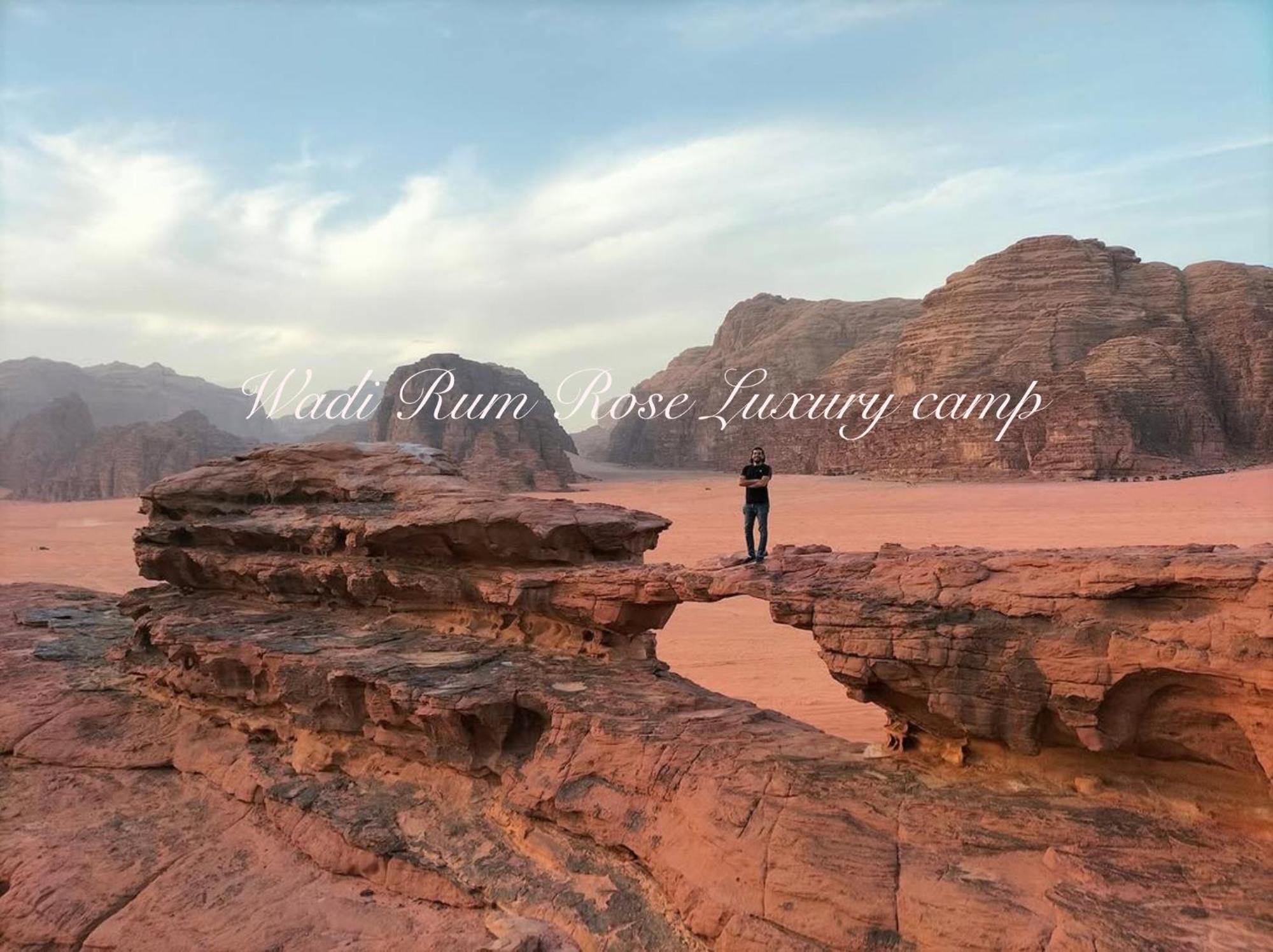Wadi Rum Rose Luxury Camp Luaran gambar